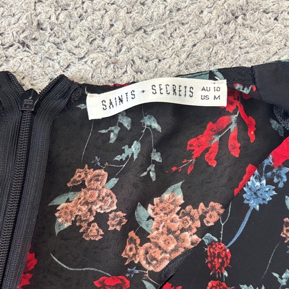 Floral Romper - Picture 3 of 4